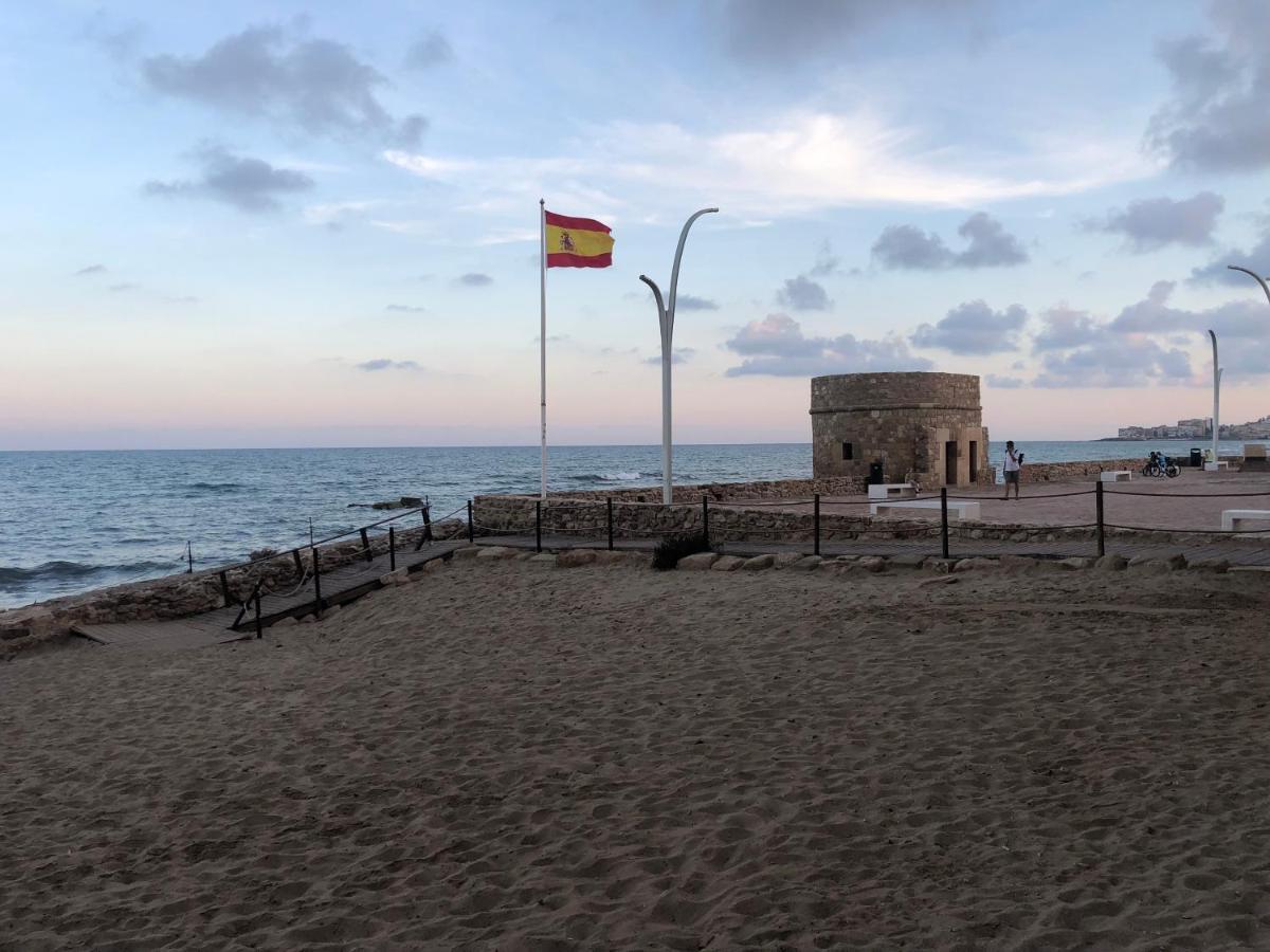 Amplio Apartamento Playa La Mata  Zewnętrze zdjęcie