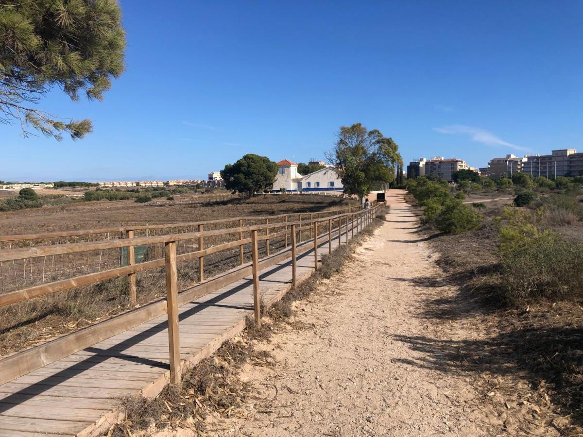 Amplio Apartamento Playa La Mata  Zewnętrze zdjęcie